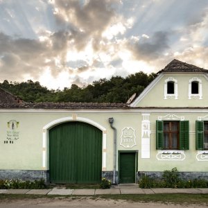 Casă săsească restaurată în Richiș, Biertan și transformată în pensiune - Villa Rihuini