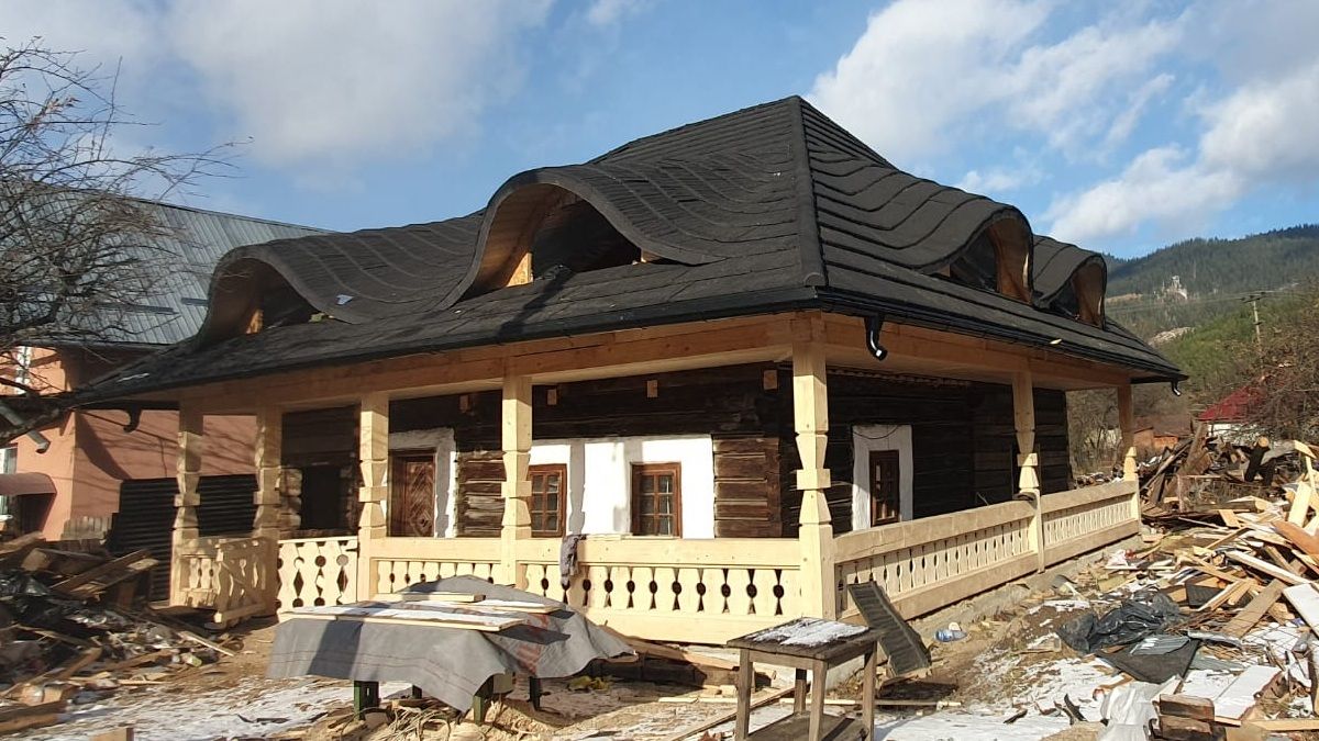 Extindere și restaurare casă bucovineană